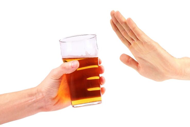 Negazione dell'alcol e cosa succede se bevi a giorni alterni