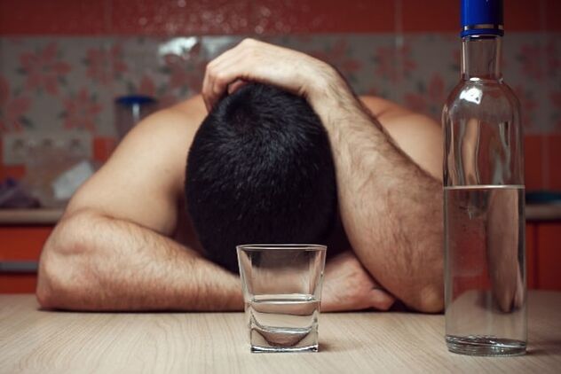 Alcolismo maschile con conseguenze fatali per il corpo